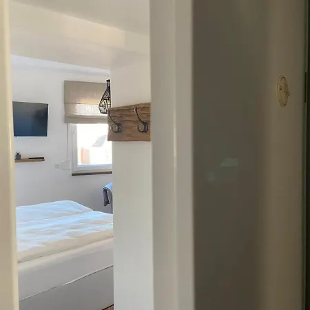 Privatunterkunft Hafenkoje Zum Anker *